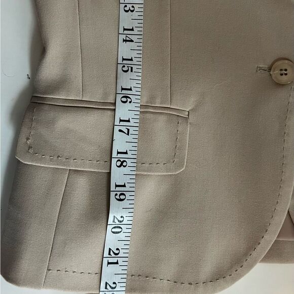 The Limited Tan Cropped Lined Blazer Size 6 - Picture 6 of 12